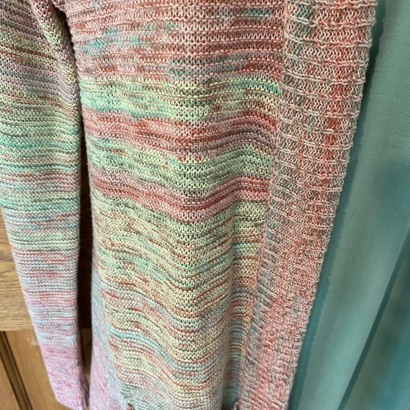 Cardigan - Picture 3 of 4